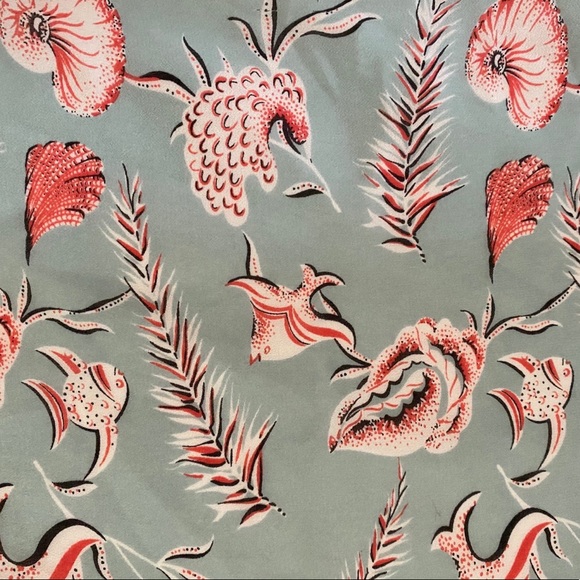 Forever 21 seashell and sea horse patterned tank blouse with beaded ties - Picture 2 of 7